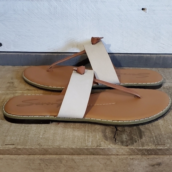 SEVEN7 Navo Stone Cream Thong Sandals Size 9 - Picture 5 of 11